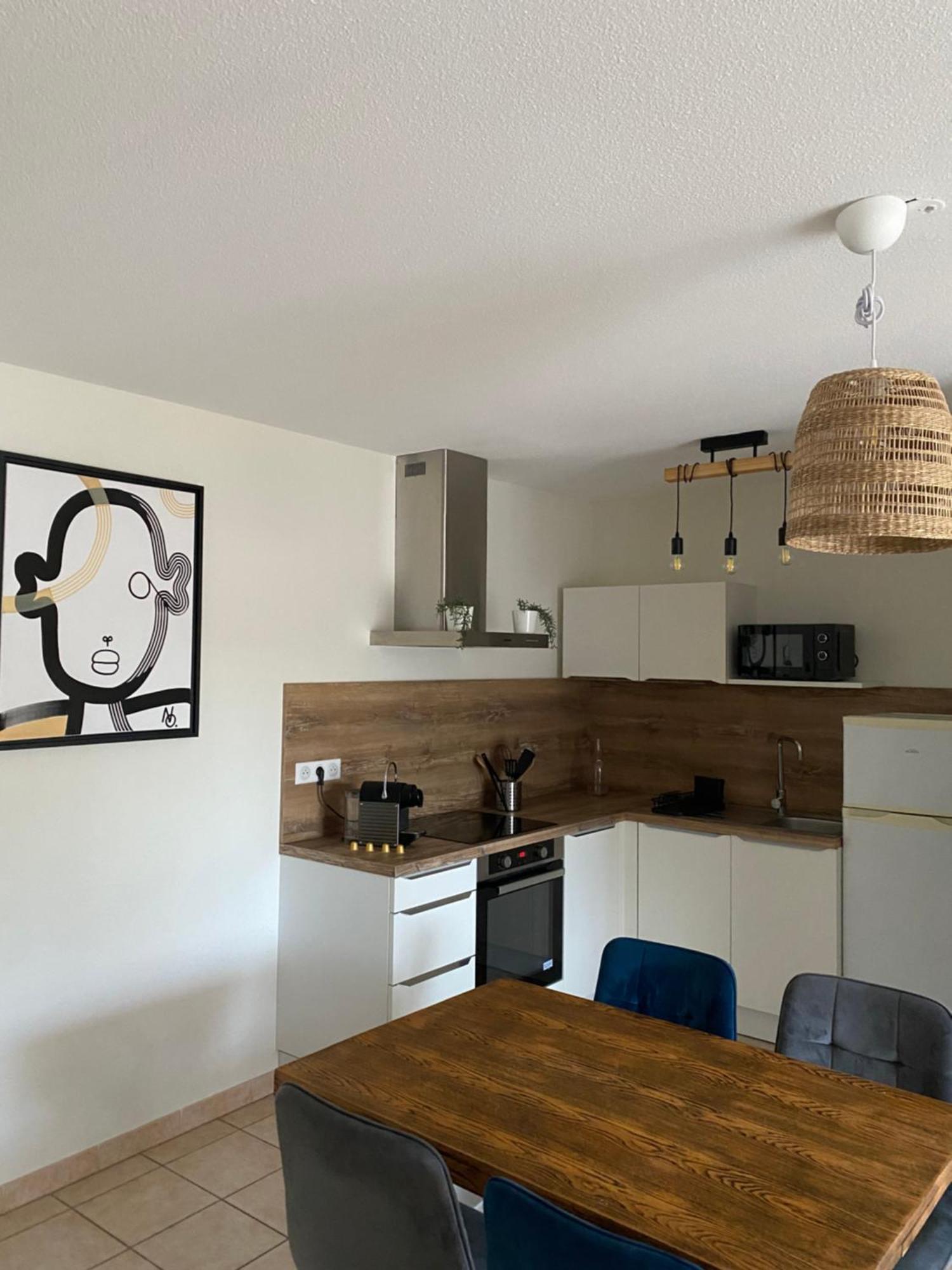 Sejour Evasion A Uzes Apartment Bagian luar foto